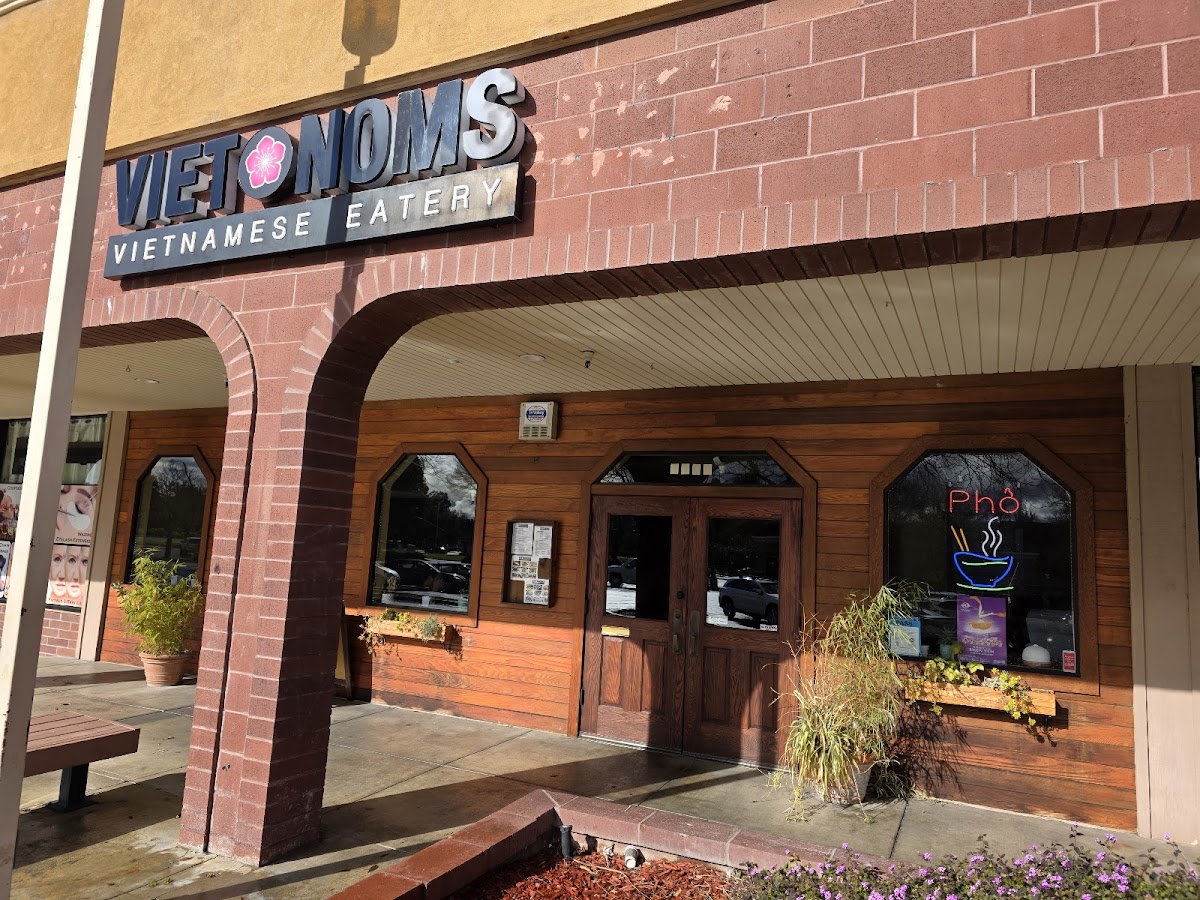 Viet Noms - Vietnamese Restaurant